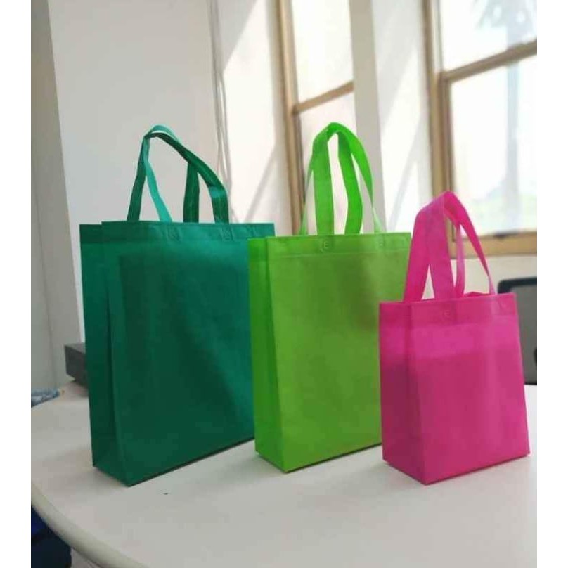 RB 1 Lusinan isi 12 Tas Kain Spunbond Goodie Bag Polos Handle Box / Kotak Ukuran Jumbo Besar XL=