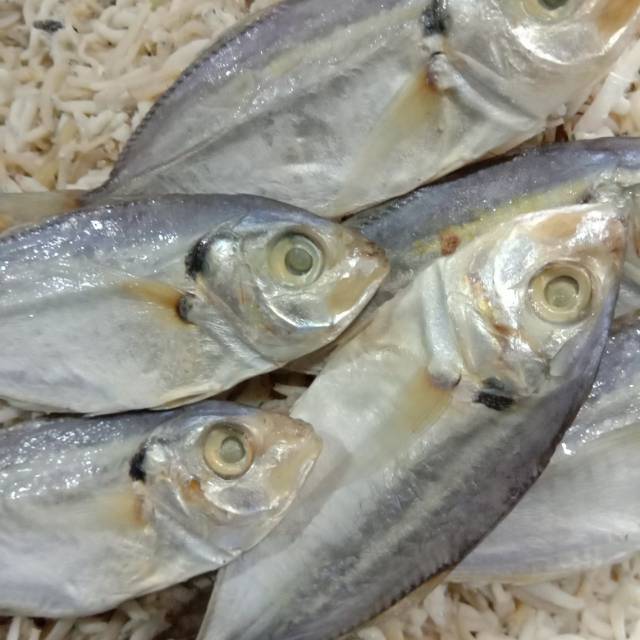 

Ikan asin selar 250gr