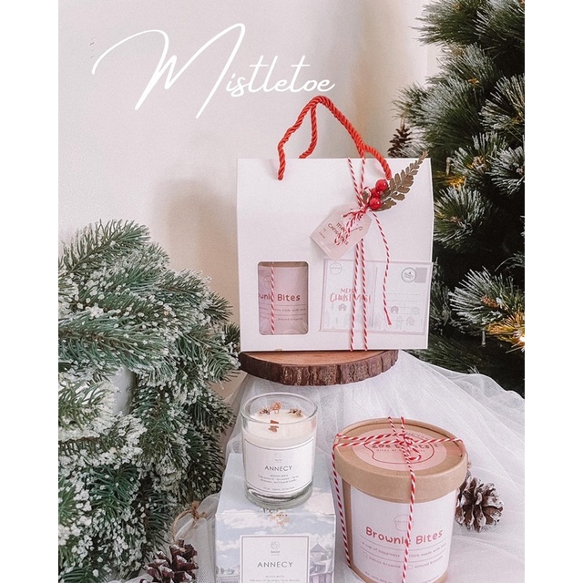 

mistletoe set
