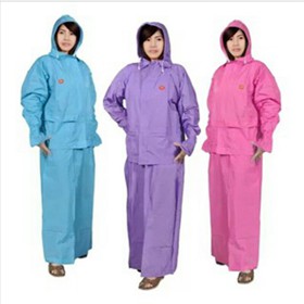 JAS HUJAN WANITA ROK SHE