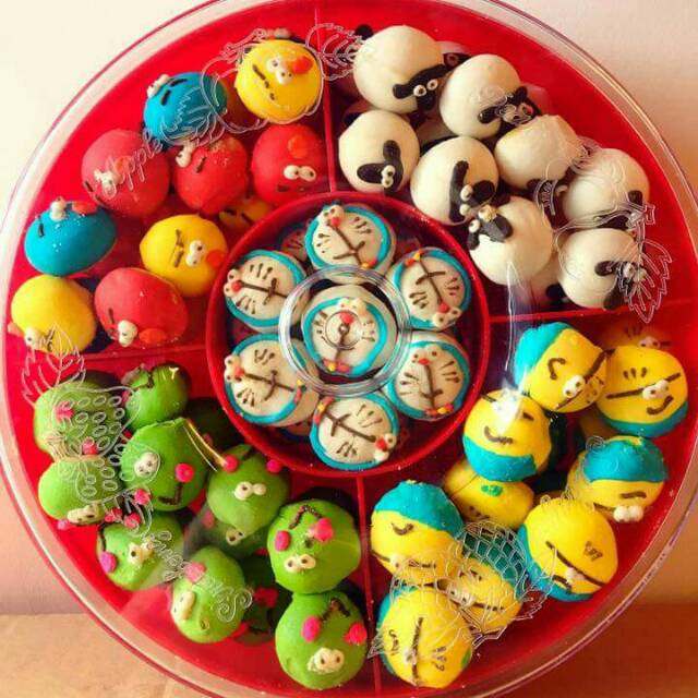 

Kue nastar karakter