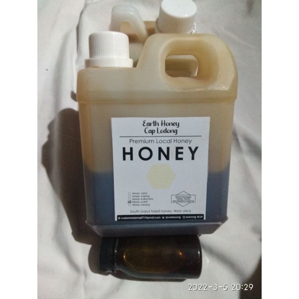 

madu pahit,atau madu hitam