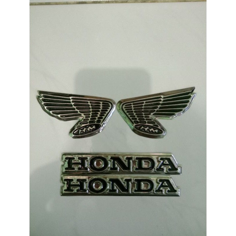 Emblem logo tengki tangki honda CB glatik warna hitam putih crome chrome gold bahan plat