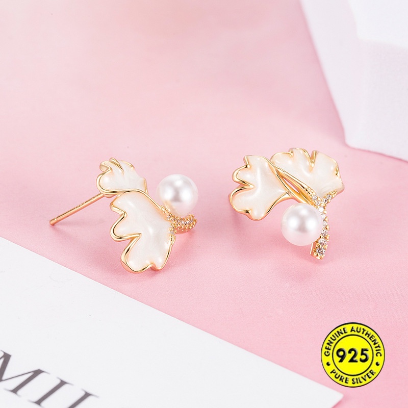 Anting Tusuk Sterling Silver 925 Lapis Emas 18K Desain Daun Ginkgo Hias Mutiara + Berlian Untuk Wanita