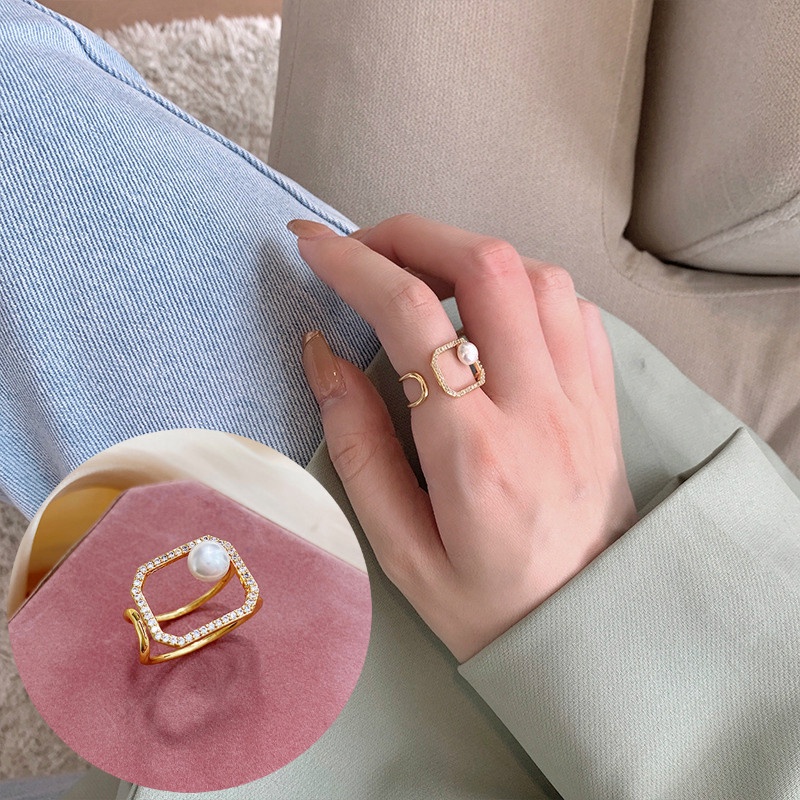 Cincin Mutiara Imitasi Bentuk Kotak Adjustable Gaya Korea Untuk Wanita