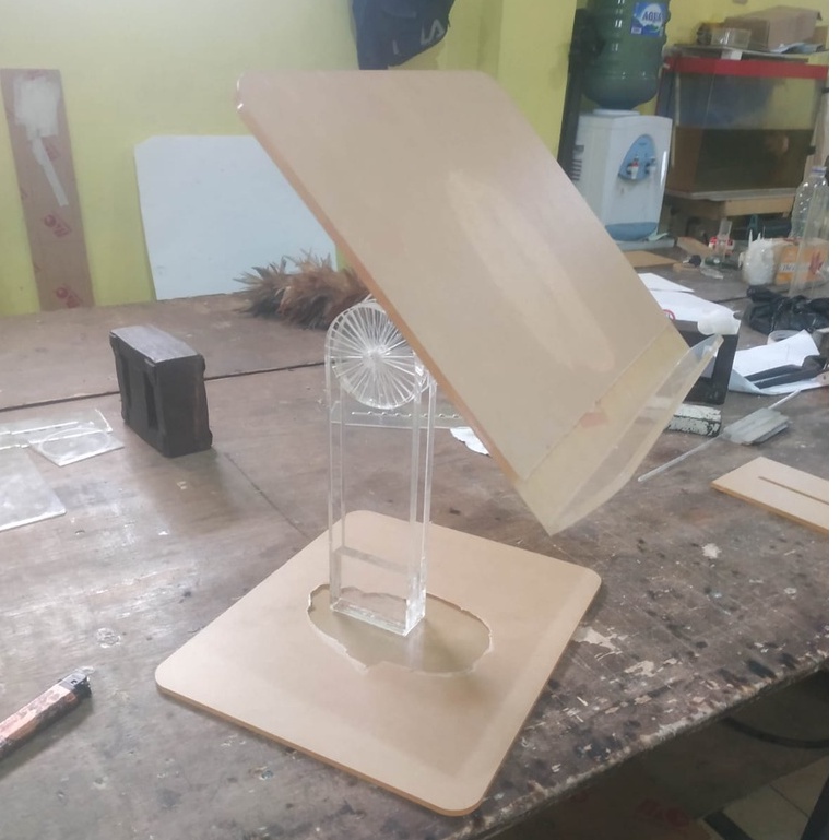 

Standing Tool Holy Book Alquran Acrylic Premium
