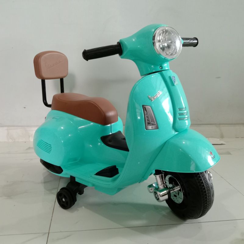 READY STOK Mainan Motor Aki PMB Vespa Mini M-778