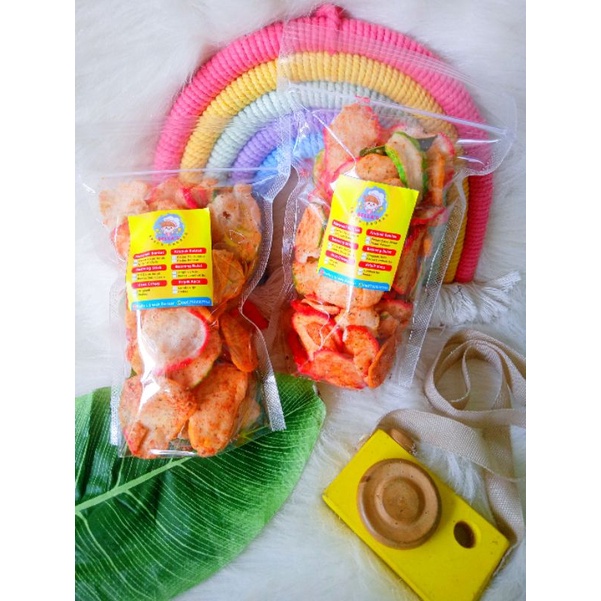 

KRUPUK PEDAS DAUN JERUK 180GR BELLA SNACK BARBAR kripik pedas