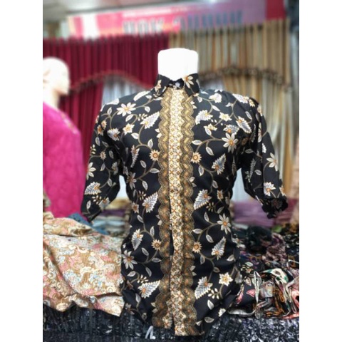 Kemeja Batik Cowok/ Stelan kebaya / kemeja katun / kebaya brukat/ kemeja couple / kemeja modern