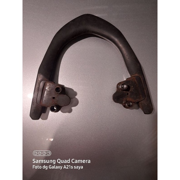 Behel belakang honda beat fi tahun 2013-2016