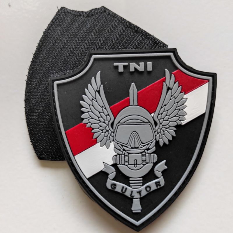 patch rubber logo gultor tni/rubber patch tni/tempelan emblem karet velcro