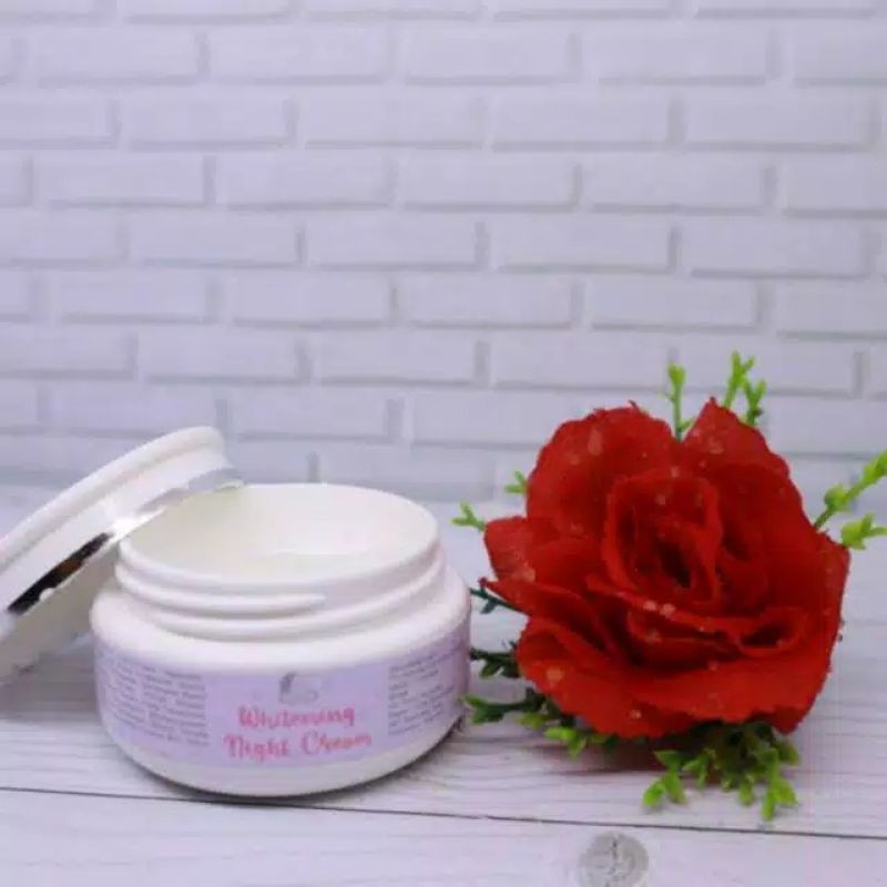 

freshnglownightcream