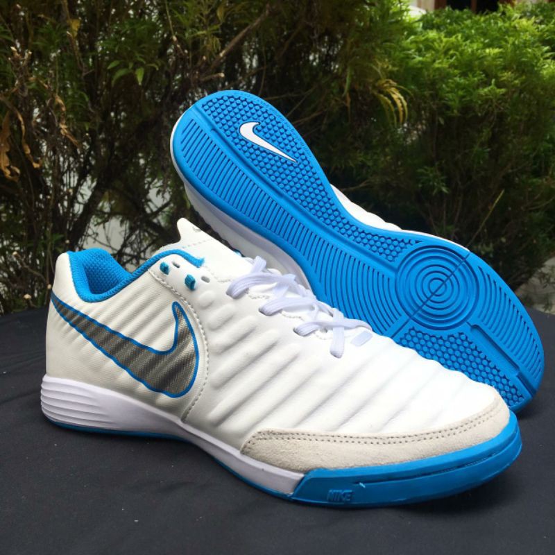 SEPATU FUTSAL NIKE TIEMPO FINALE WHITE BLUE IC
