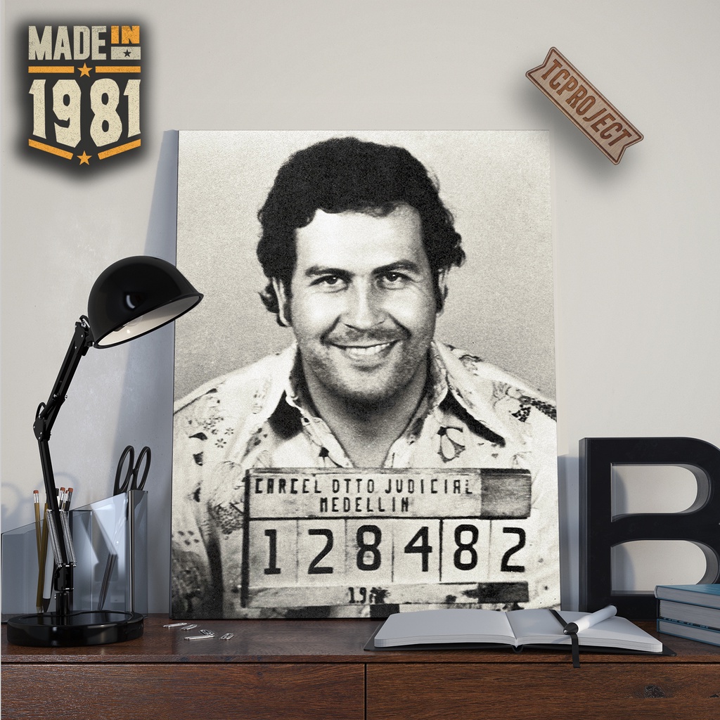 Poster Pablo escobar 003 - Poster Kayu - Hiasan Dinding