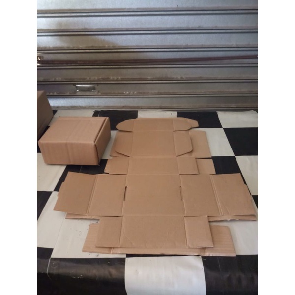 

Kardus Packing Berbagai Ukuran