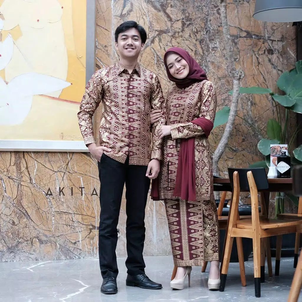 Maura Couple - Sania Ruffle Batik Couple Prada Ndoro Jowi Garansi Termurah Shopee - Batik Mahawira