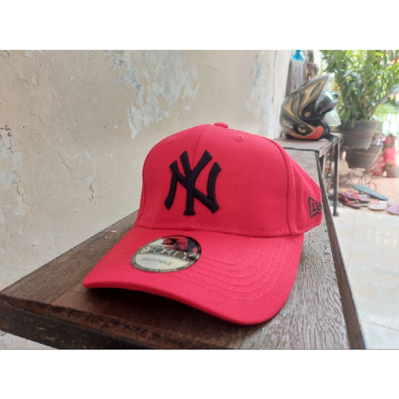 Topi Mlb x New Era NY Merah Logo Hitam Original