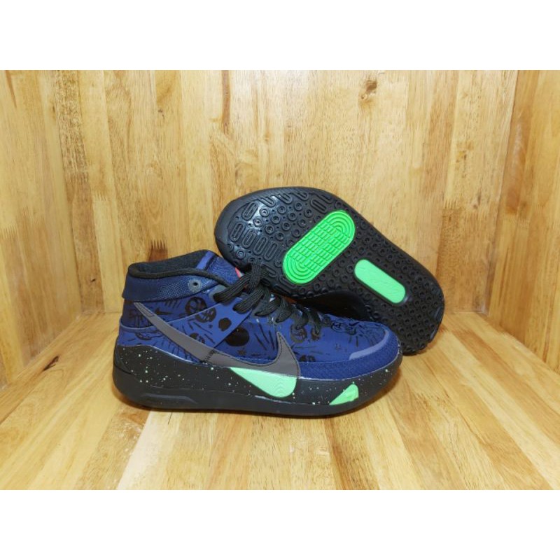 sepatu basket Nike KD 13 the planet of hoops