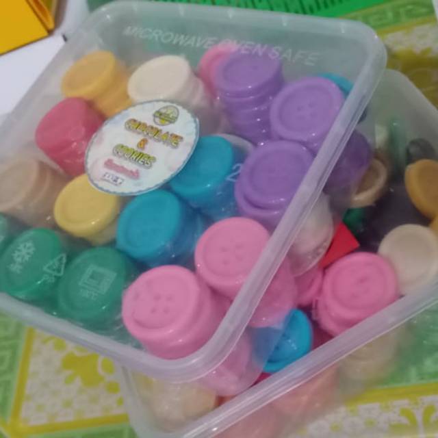 

Coklat kancing kiloan