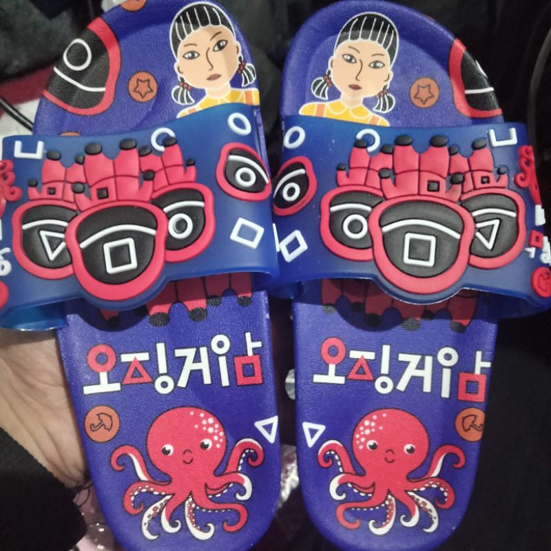 SANDAL HYS ORIGINAL KOKOP SELOP KARET IMPORT ANAK KARAKTER SQUID GAME EMPUK TAHAN AIR 009-14 UNTUK ANAK LAKI LAKI 25/35 BAHAN EMPUK NYAMAN DIPAKAI TERMURAH