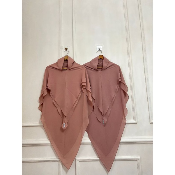 Hijab Kayunie Khimar Syari Ceruti Babydoll