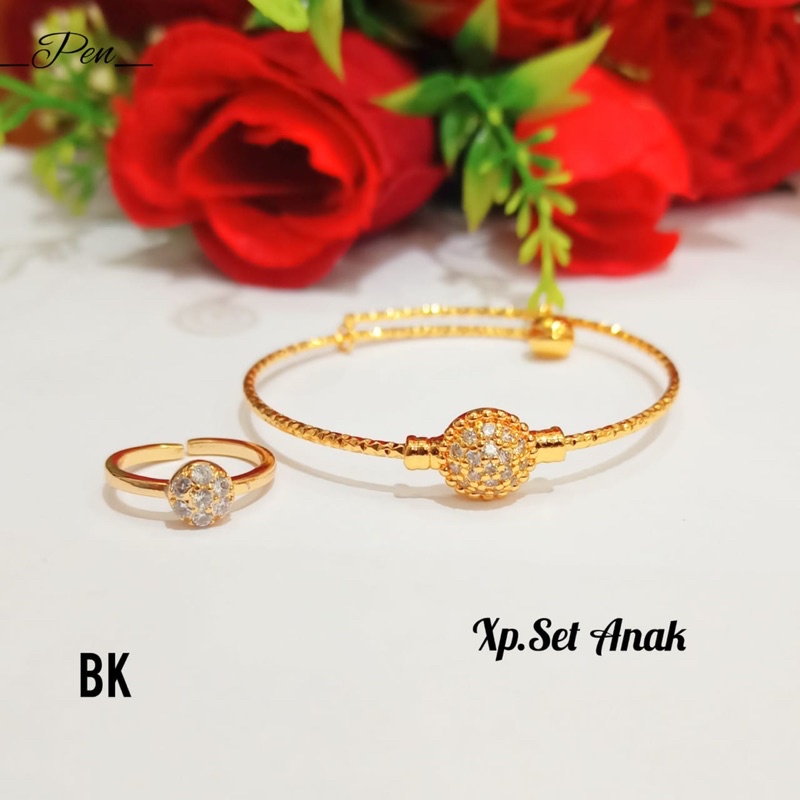 Gelang TITANIUM Free Cincin,perhiasan Anak Gold tidak karat *COD*