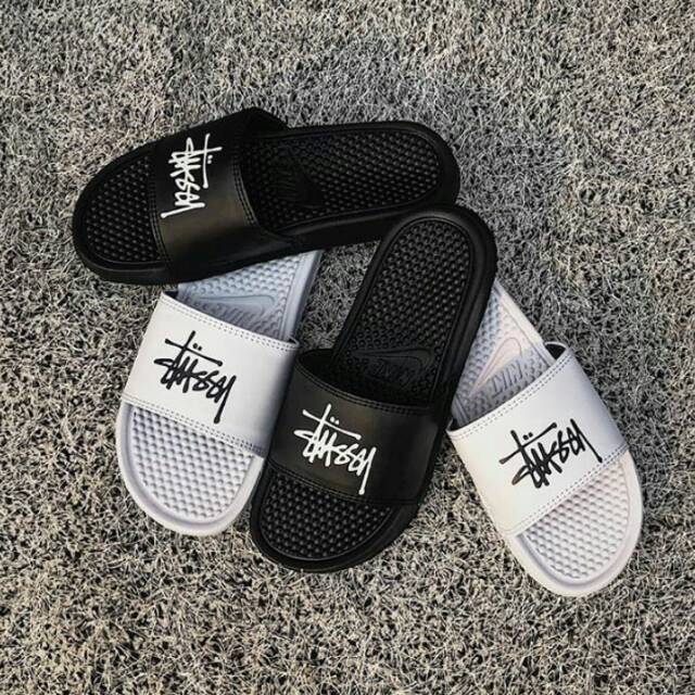Sandal Pria & Wanita Nike Benassi Original, Sandal Slides