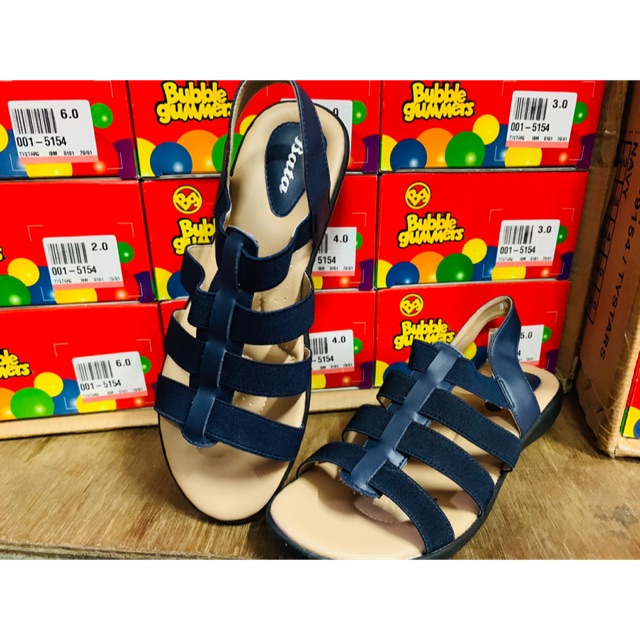 Sepatu sendal wanita Bata