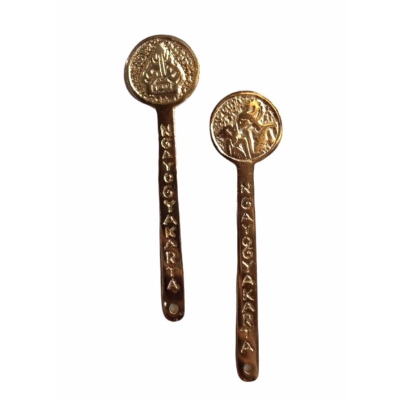 Alat kerokan / kerikan badan