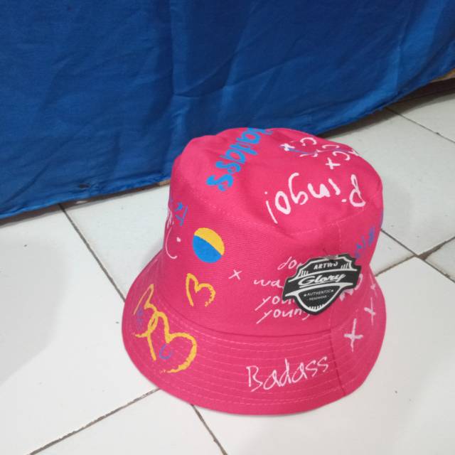 Trend topi wanita terlaris termurah