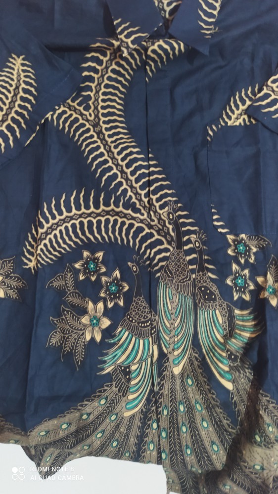 Batik Myrna - Kemeja Batik Atasan Lengan Pendek Pria Merak Dongker