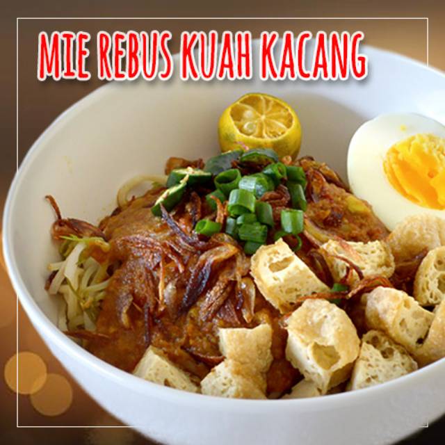 

Mie rebus kuah kacang