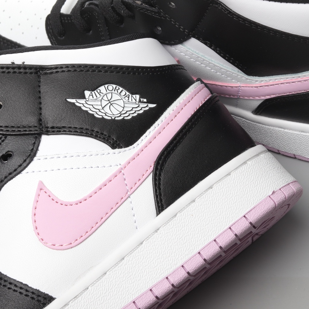 men pink jordan 1