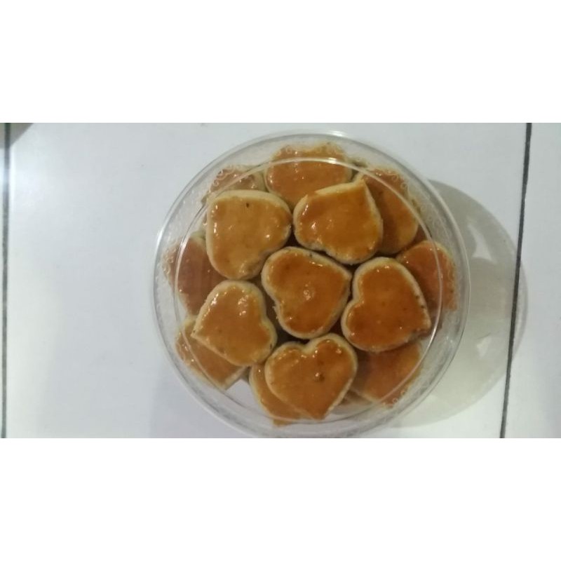 

Kue Kacang Hati Homemade Fresh from oven ( non COD)