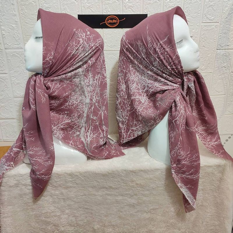 HIJAB JILBAB KERUDUNG SEGI EMPAT DENAY COTTON VOAL MOTIF RANTING SIZE  115x115