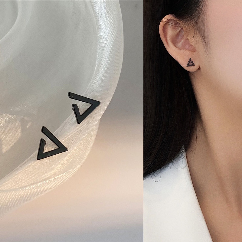 Anting Tusuk Sterling Silver 925 Bentuk Beruang Hitam Untuk Wanita