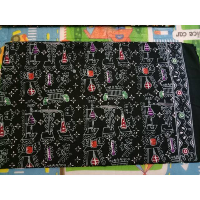 Batik alat praktikum kimia