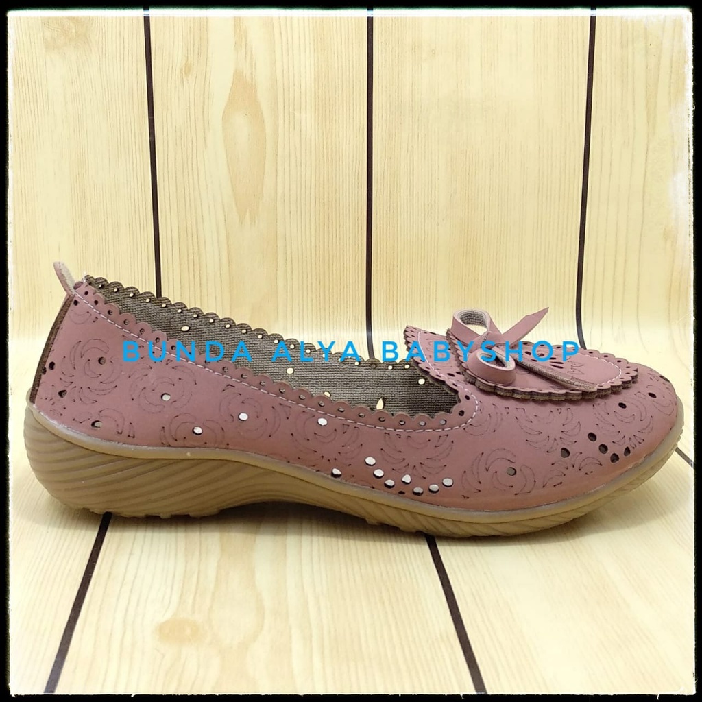 Sepatu Kerja Wanita SALEM Size 37 - 40 - Sepatu Kerja Formal - Sepatu Slip On Perempuan - Sepatu Perempuan Casual