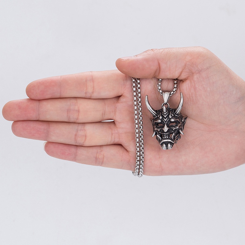 Kalung Liontin Tengkorak Bahan Metal Gaya Korea Eropa Amerika Untuk Pria