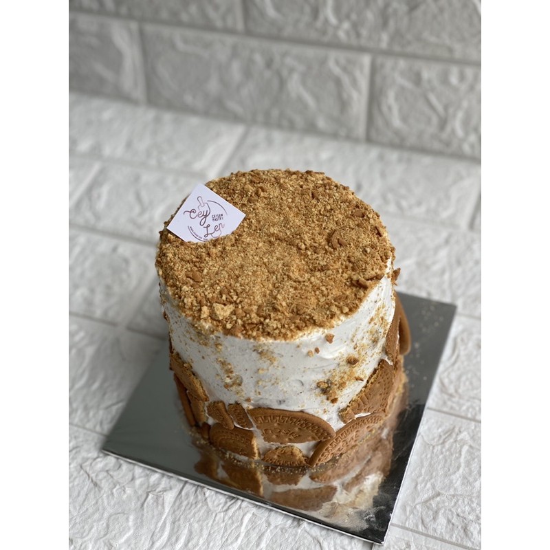 

Birthday Cake (d.12cm)