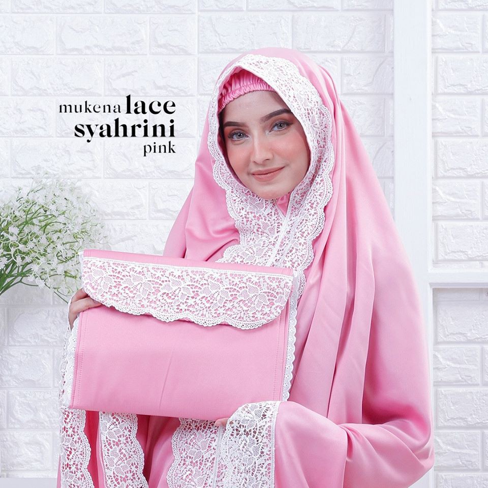 Mukena Dewasa Lace Syahrini