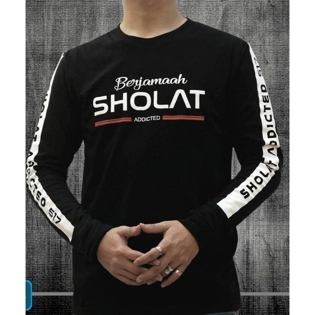 kaos dakwah / kaos dakwah pria / kaos dakwah lengan panjang / kaos hijrah pria / kaos pria ori / kaos santri / kaos tulisan arab / kaos pria murah / kaos islami lengan panjang / kaos dakwah islami / pakaian pria / kaos pria / fashion pria / baju tulisan-BERJAMAAH SHOLAT