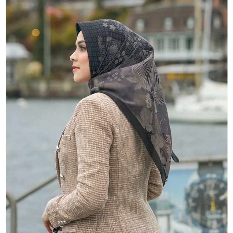 iseltwald series Buttonscarves