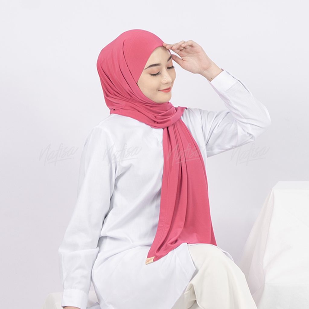 Pasmina Dieva - Jilbab Segi Panjang - Instan Tali - Jilbab Berkualitas - Hijab Remaja Bahan Ultracrif.