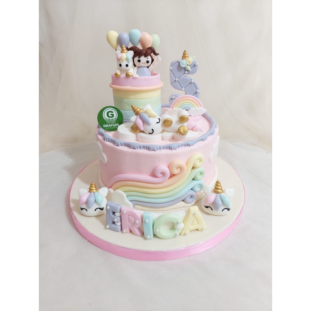 

CAKE UNICORN BUTTERCREAM ( BEST SELLER ) KUE ULANG TAHUN
