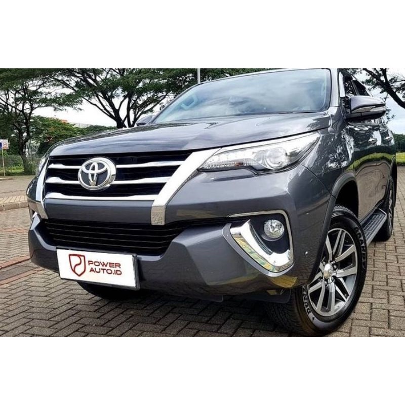 bemper depan fortuner VRZ tahun2016 2017 2018 2019 sekond original