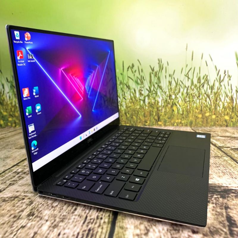 Laptop High End Dell XPS 13 9370 TOUCHSCREEN Core i5 Gen 8 RAM 16GB Second Original Dan bergaransi