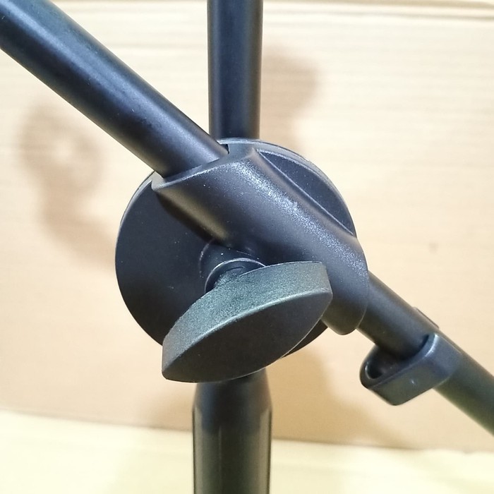 PALADIN SM 308 STAND MIC LANTAI TANGGUNG