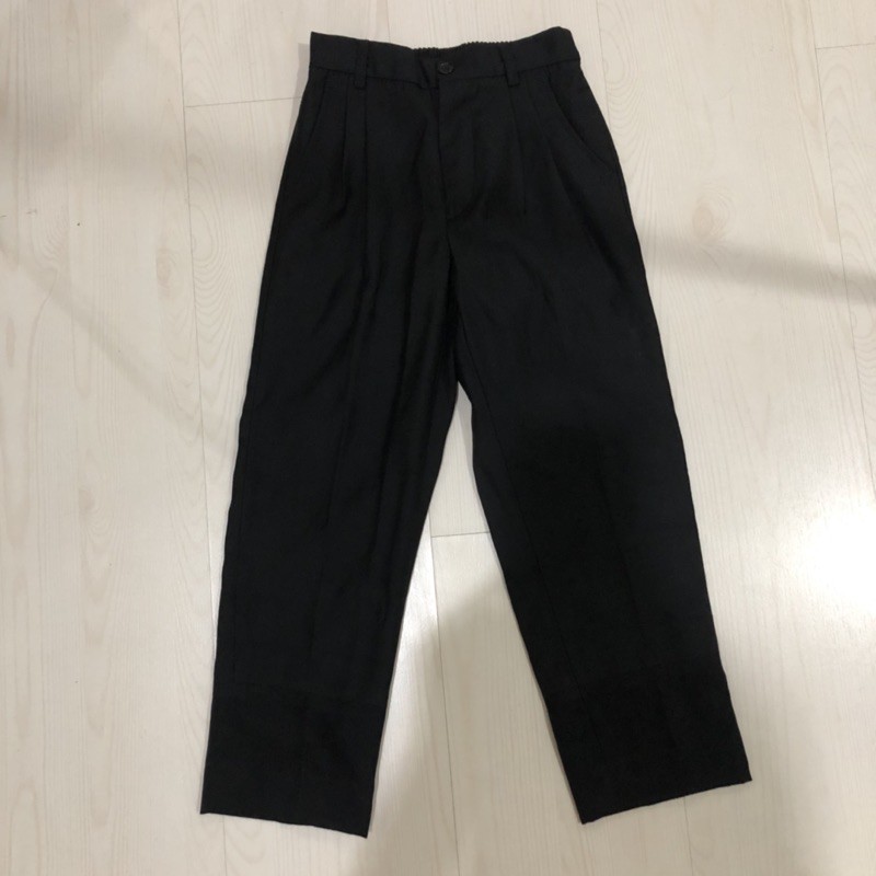 PRELOVED celana bahan hitam anak laki