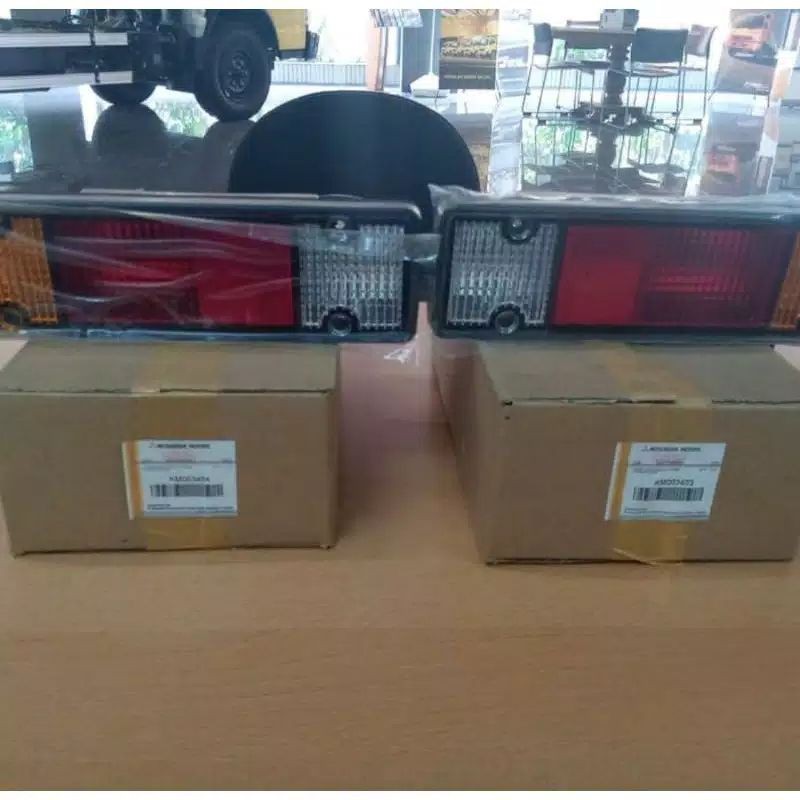 lampu belakang stop lamp stoplamp l300 new